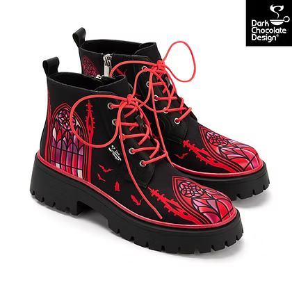 Hot Chocolate Design Vampire Court – Chunky Platform Boots