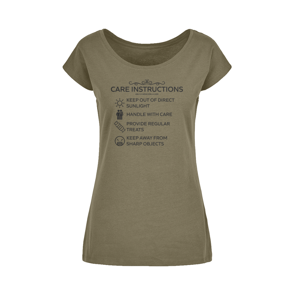 Comfortable women’s wide neck top with humorous care label artwork