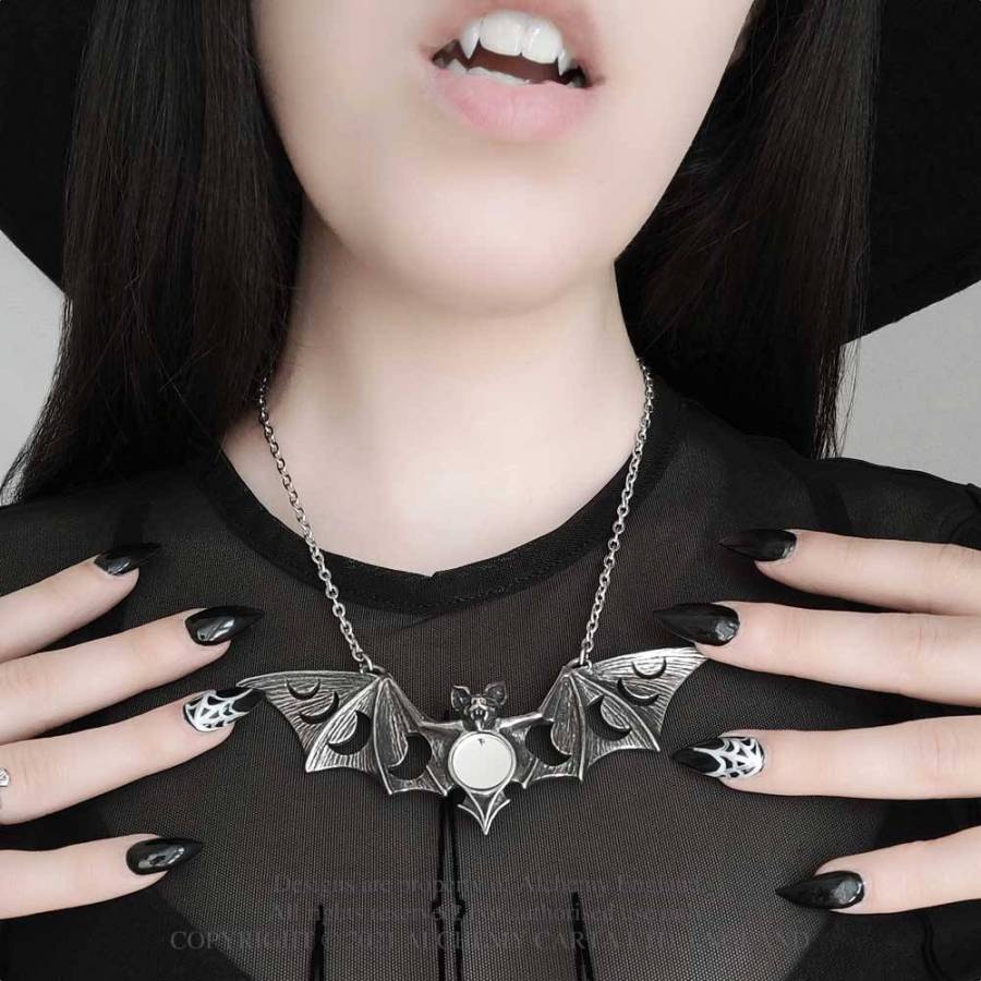 Alchemy Gothic Lunaeca bat moon phase cut out inlaid mirror pewter pendant