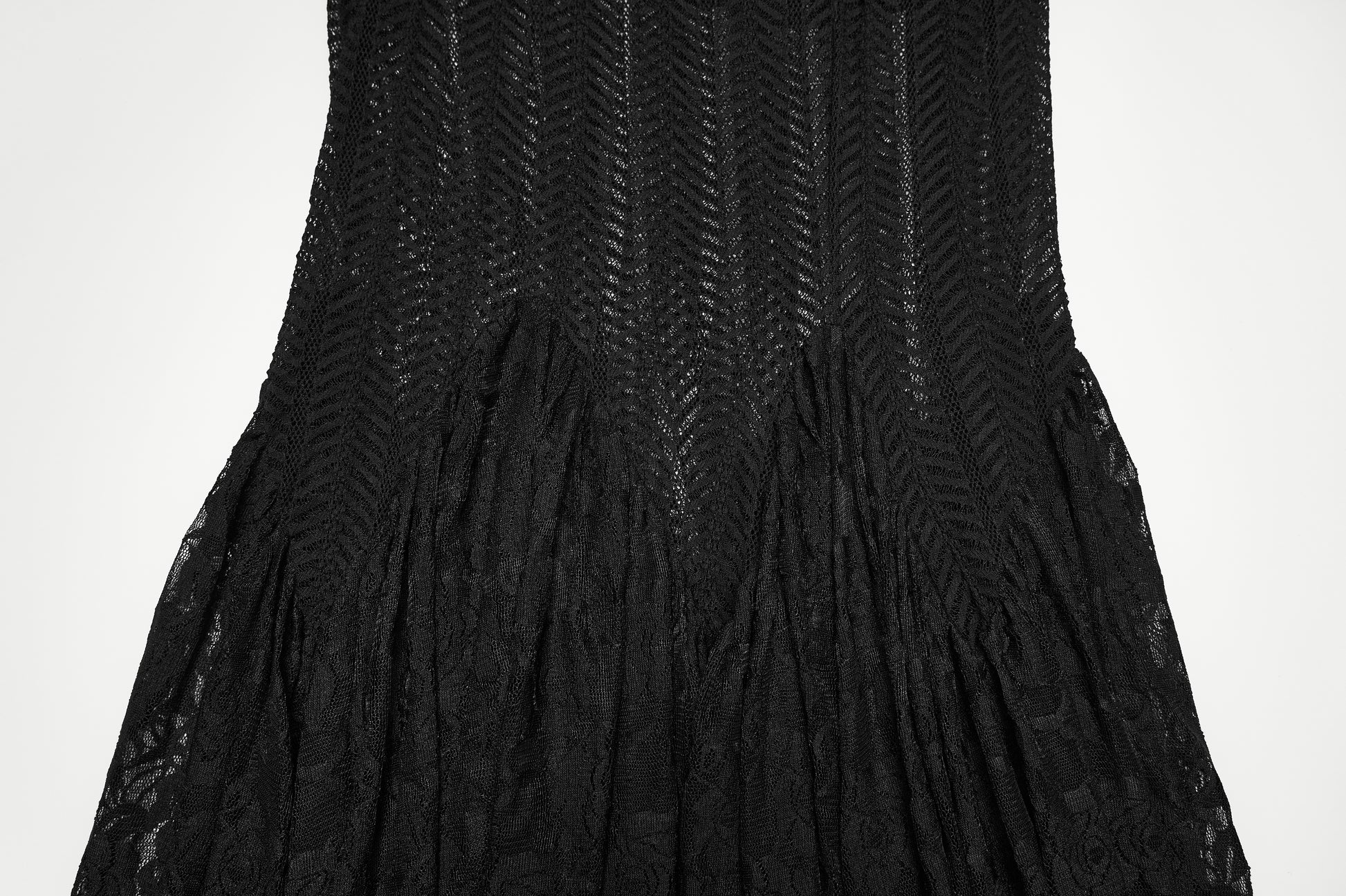 Punk Rave Rowena Gothic Fishtail Skirt - Layered Lace Mermaid Maxi closeup