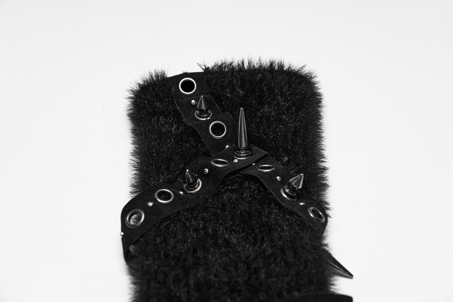 Punk Rave Freya Cat Paw Spike Gloves