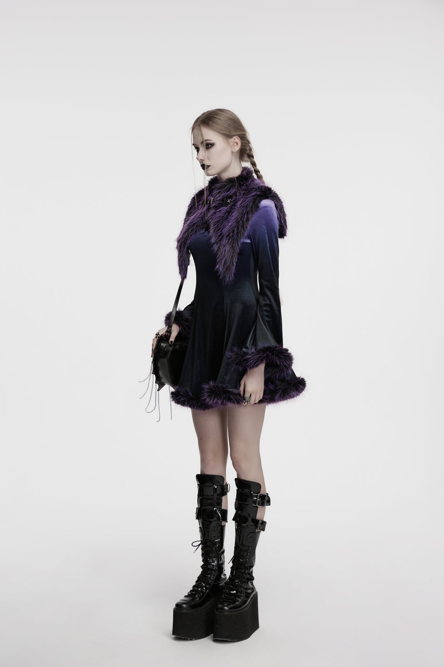 Punk Rave Lilith Gradient Devil Fur Shawl  In Violet