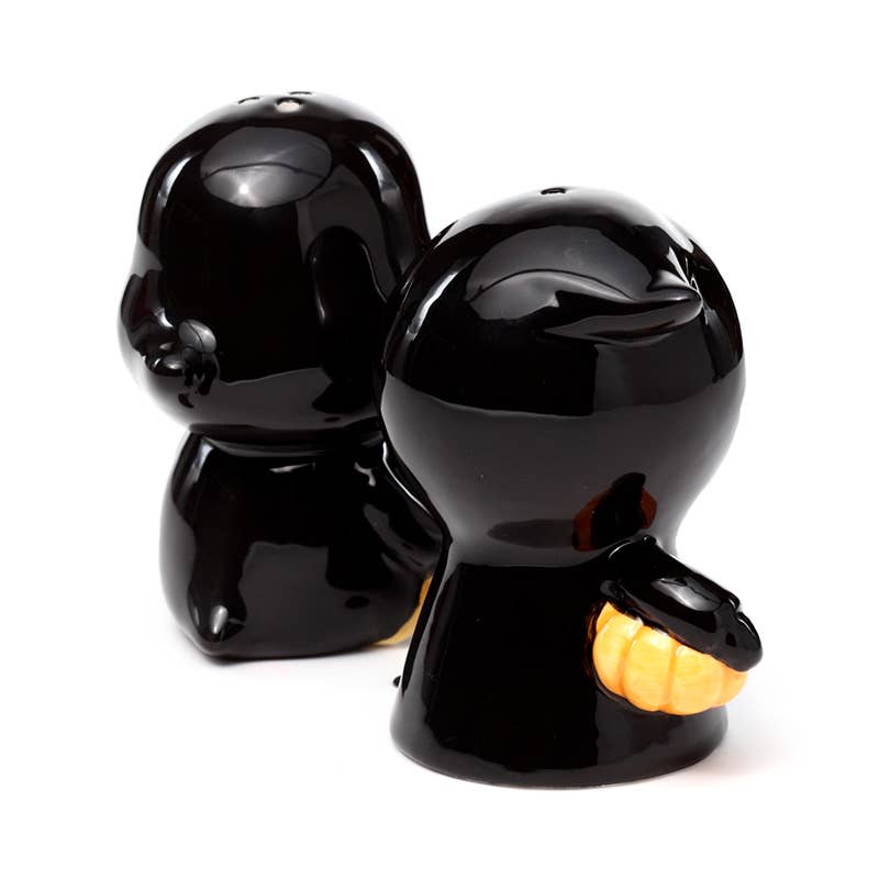 Gothic Gifts Skull Boy & Ghost Boy Ceramic Salt & Pepper Set