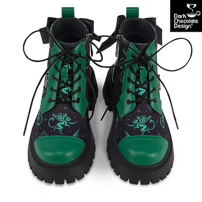 Hot Chocolate Design Emerald Witch - Gothic Lace-Up Boots