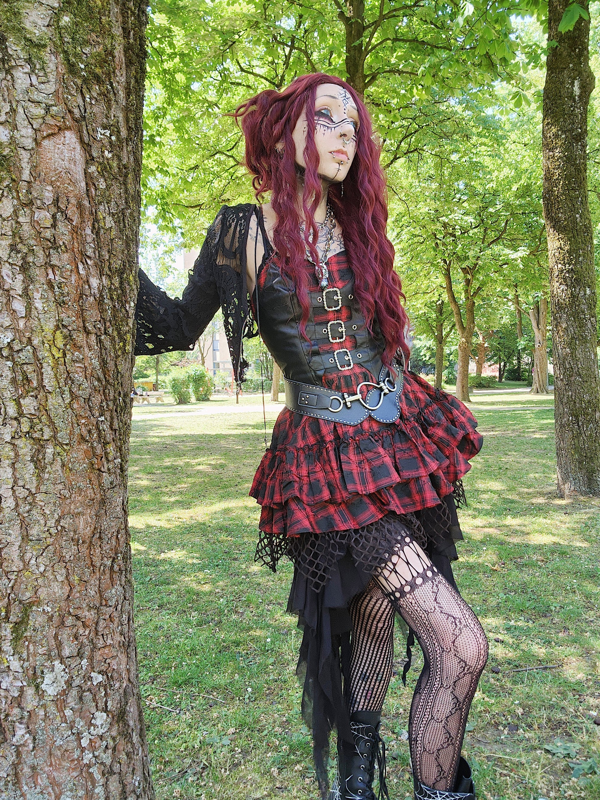 red and black halloween dress Victorian-Inspired Gothic Gothic with Satin Corset WonderlandByLilian The dress is a pullover design with an elastic waist back so you can quickly transform into a midnight diva without a fuss Small/Medium Women Classic Vampire Costume