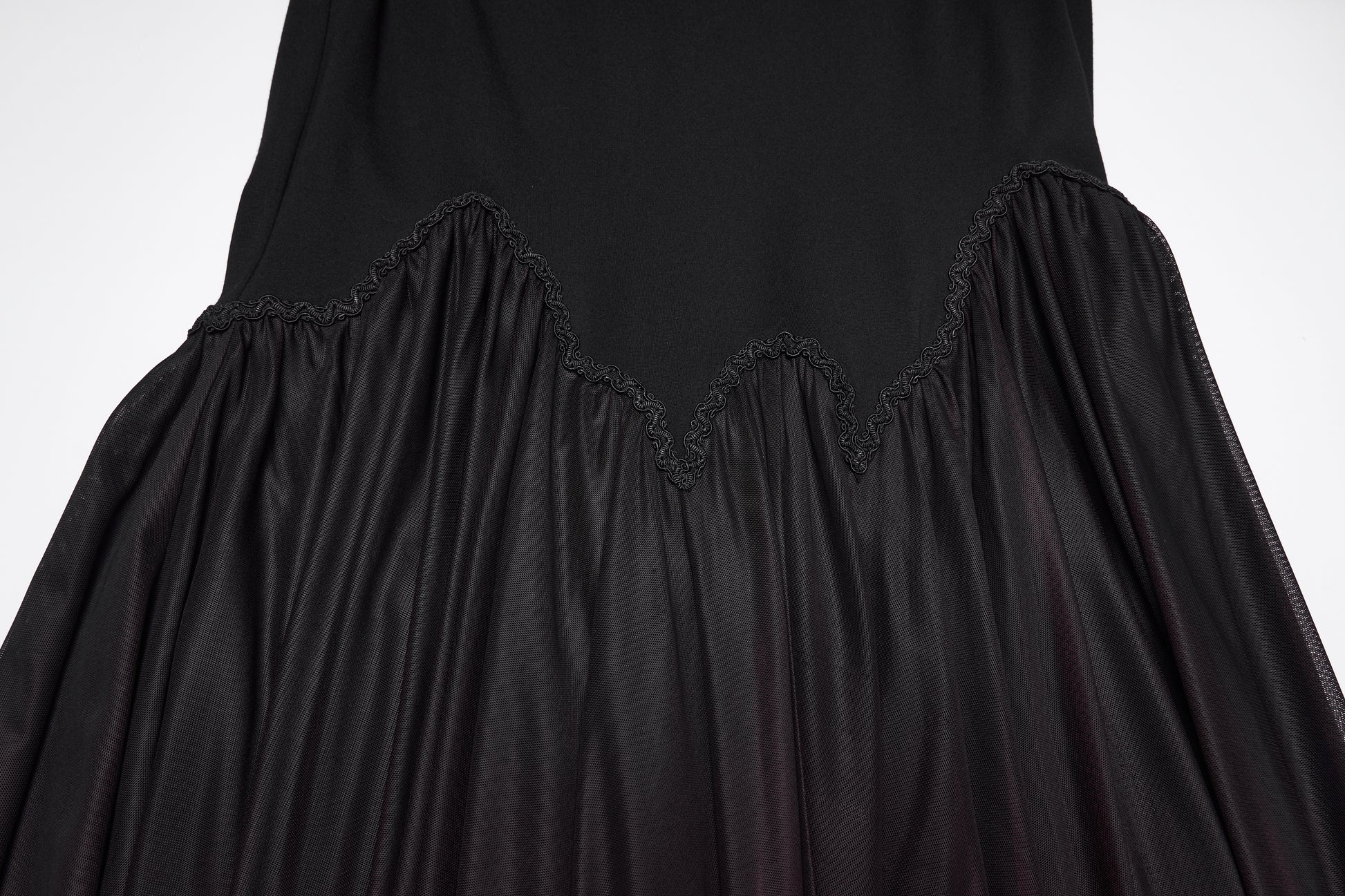 Punk Rave Lilith Goth Fishtail Skirt Black to Red Gradient closeup