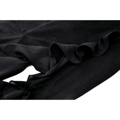 Dark in Love Izora fishtail skirt fabric texture close up gothic skirt material