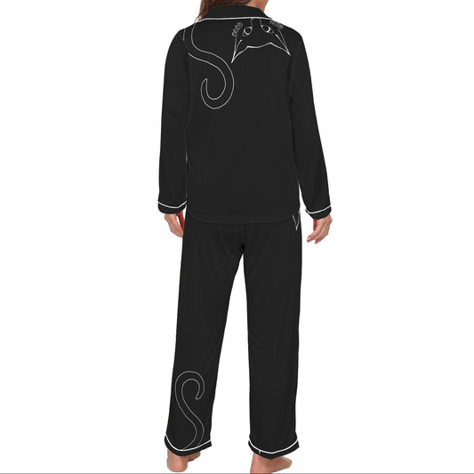 ANTIBrand Peekaboo Kitten Silky Pyjamas front view