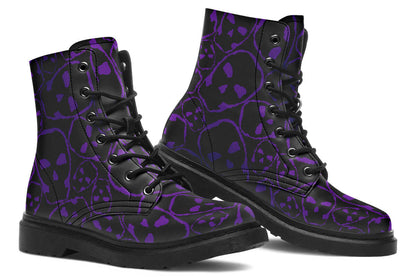 Boots with purple skulls pattern – Gothic Attitude