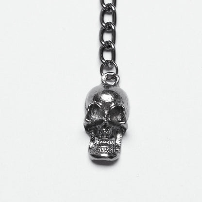 Punk Rave Nicandra gothic skull crown close up skull pendant chain detail