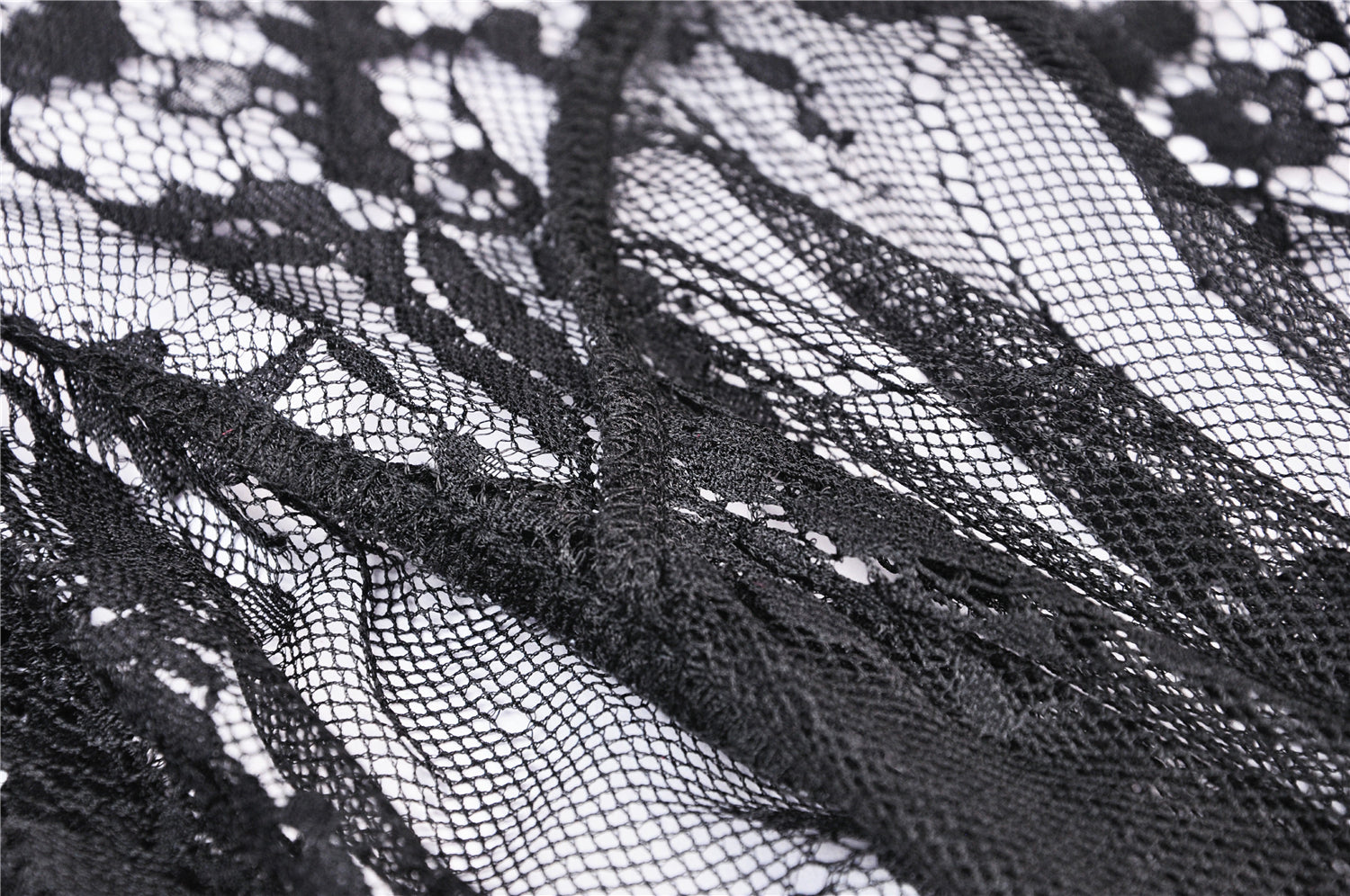Dark In Love Larissa robe layering piece 100% polyester lace close up detail