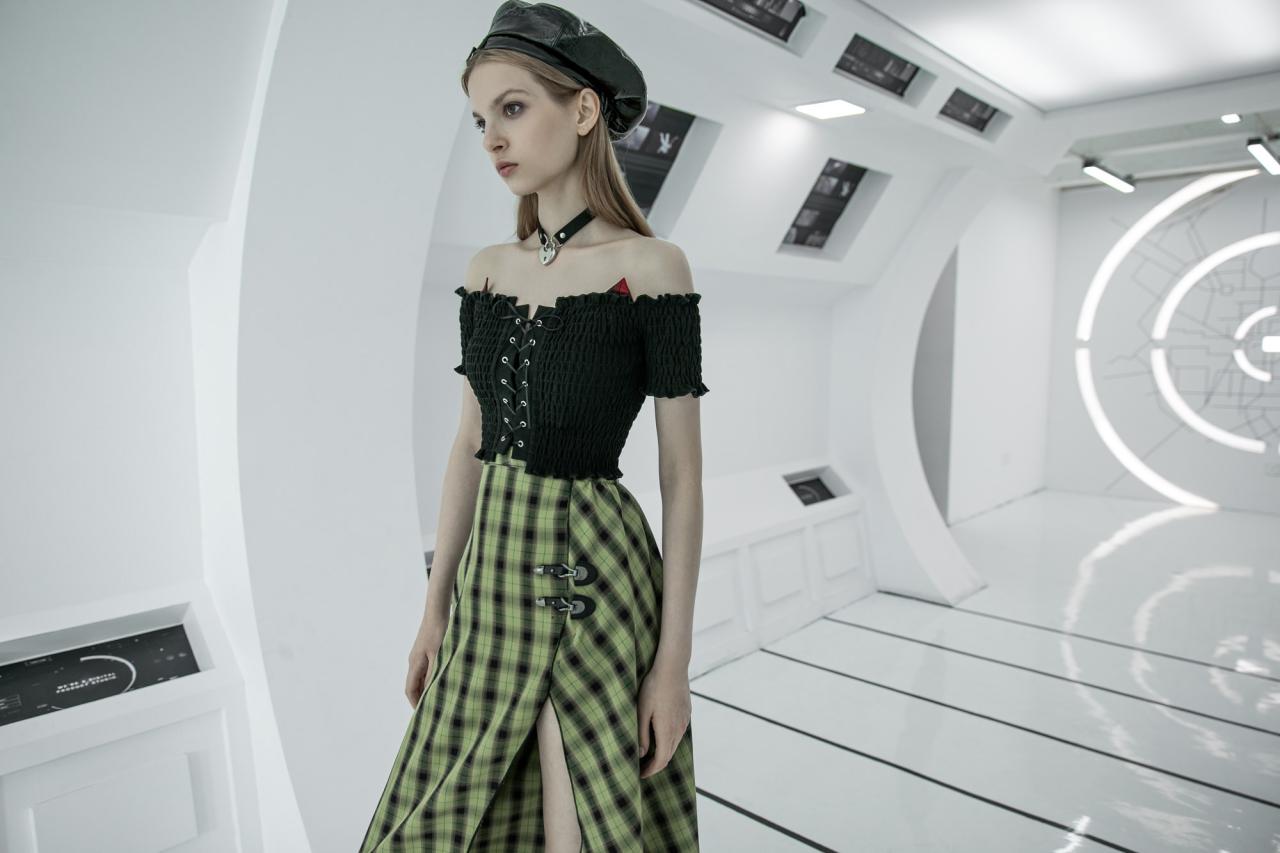Punk Rave Nazia Asymmetric Skirt - Kate's Clothing